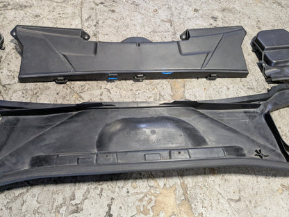 06-13 OEM BMW E90 E91 E92 E93 Cabin Air Filter Cowl Housing Lower Upper SET