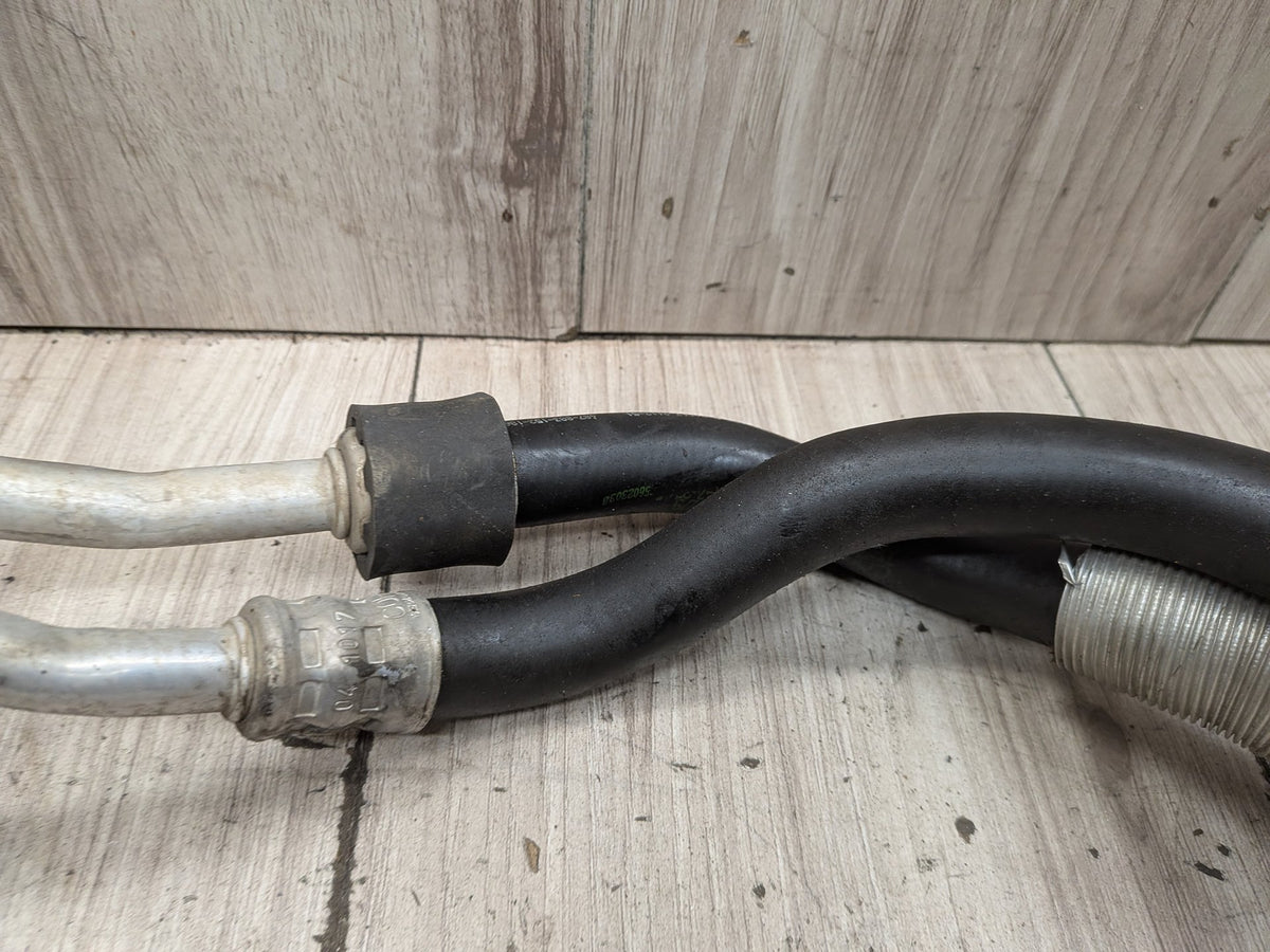 2018-2023 BMW G30 M550i N63B44O2 Transmission Oil Cooler Hose Pipe Lines 8602302
