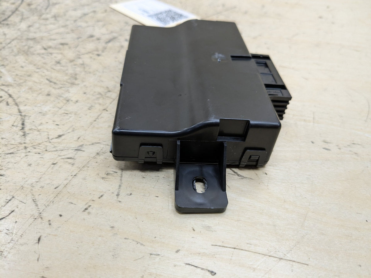 2012-2018 Audi A6 C7 Gateway Module 4G8907468F OEM