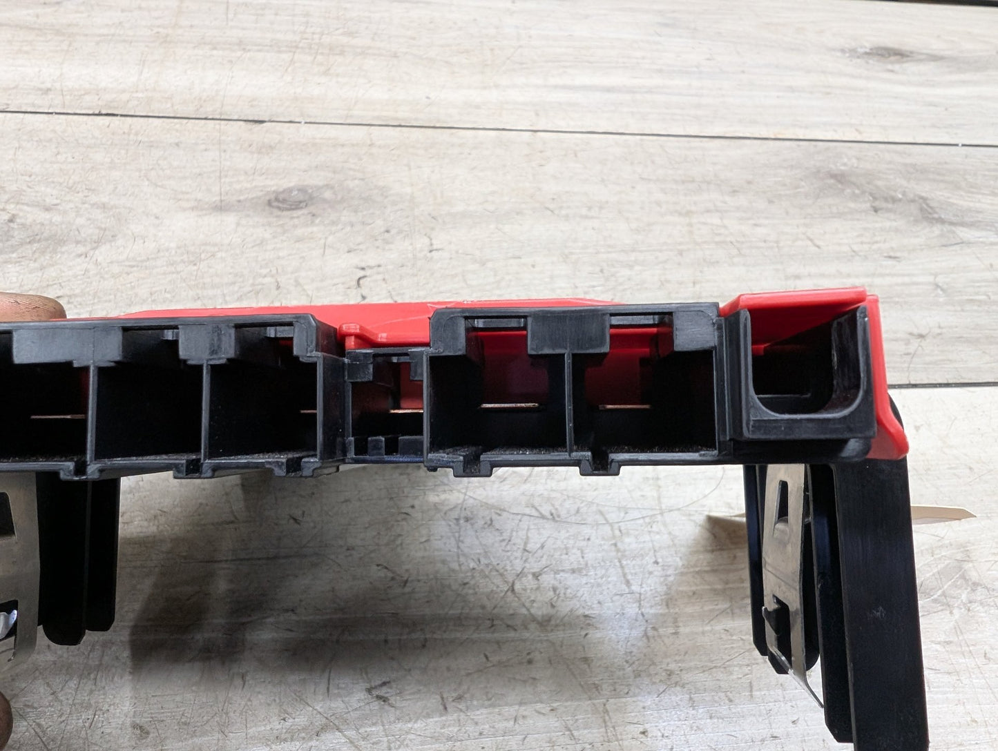 2011-2016 BMW 535i F10 Rear Battery B+ Terminal Junction Point Relay Fuse Box 9177773