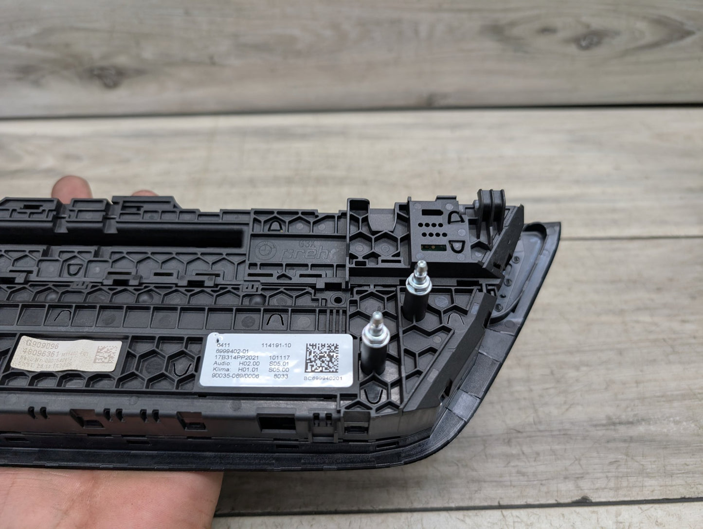 17-20 OEM BMW F90 G30 530 540 M550 AC Climate Control Panel Radio Media Buttons