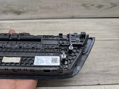 17-20 OEM BMW F90 G30 530 540 M550 AC Climate Control Panel Radio Media Buttons