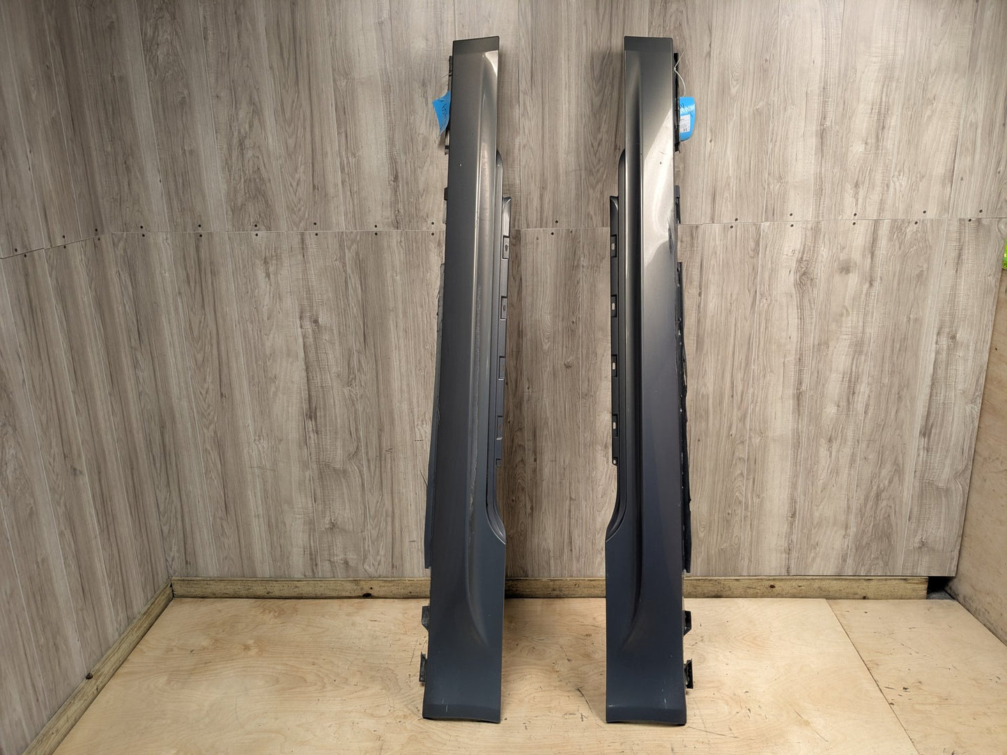2004-2010 BMW M6 E64 Left Driver Right Passenger Side Skirt Rocker Panels SET 7899545