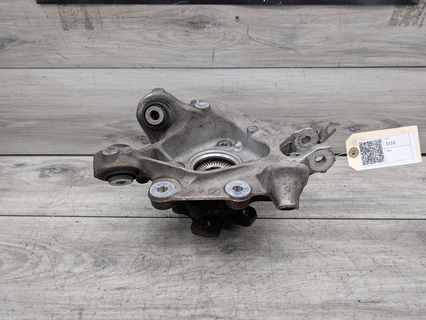 OEM BMW G01 X3 30i 30iX M40iX REAR Left Driver Knuckle Wheel Hub Spindle Bearing