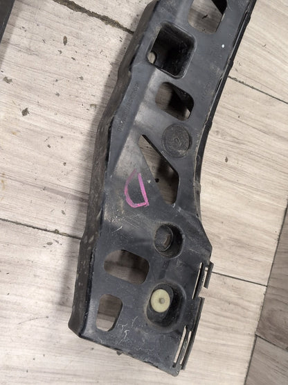 2017-2023 BMW M550i G30 Left Driver Side Skirt Rocker Panel Brackets SET 7387347 OEM