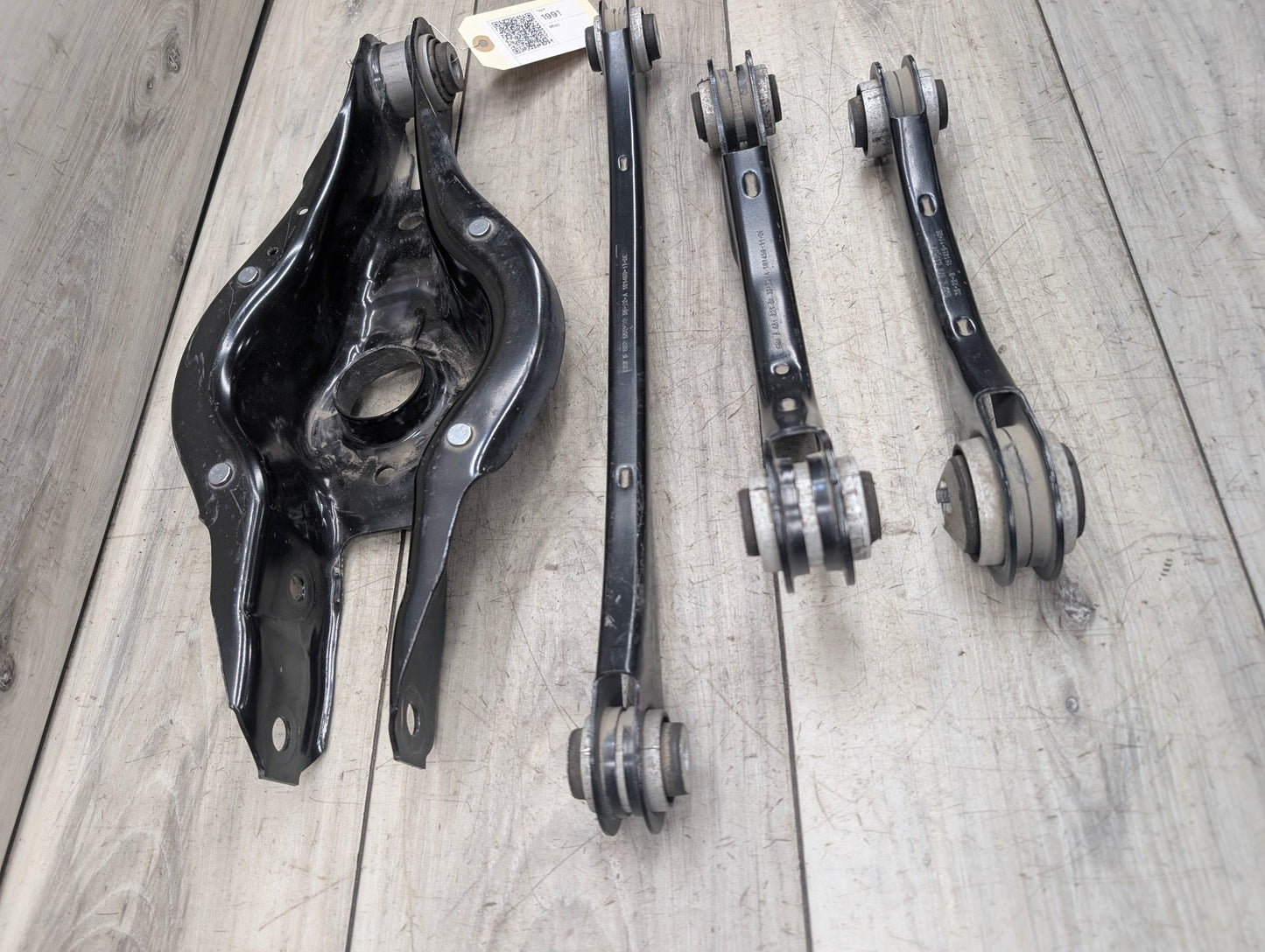 2021-2026 BMW 430i G22 Rear Left Driver Control Arms SET 6867541