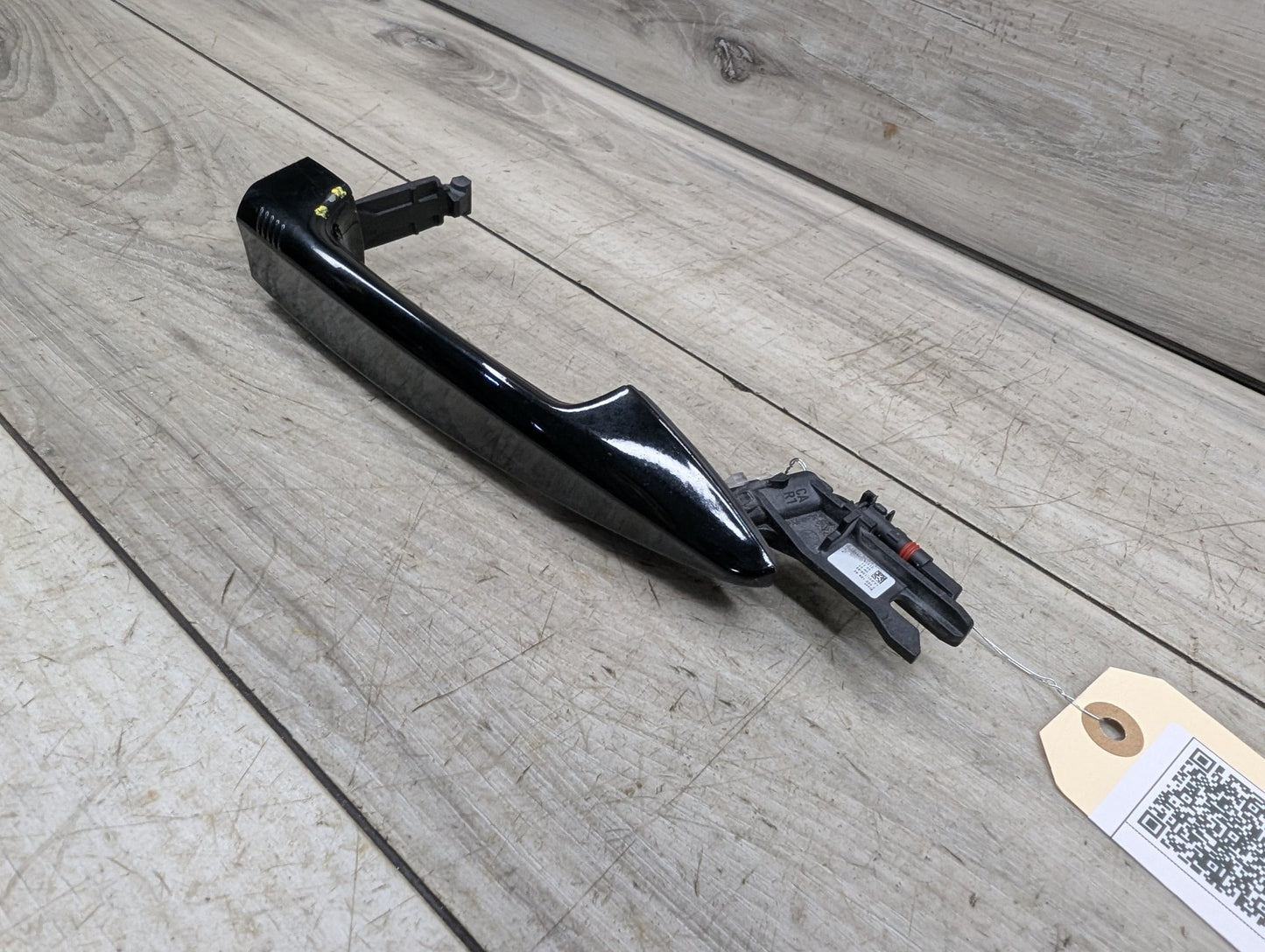 2014 - 2018 BMW X5 F15 Front or Rear Right Passenger Exterior Door Handle w/ Comfort Access 7422108 N63B