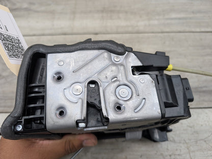2014 - 2018 BMW X5 F15 Front Right Passenger Door Latch Lock Actuator w/ Soft Close 7281948 N63B