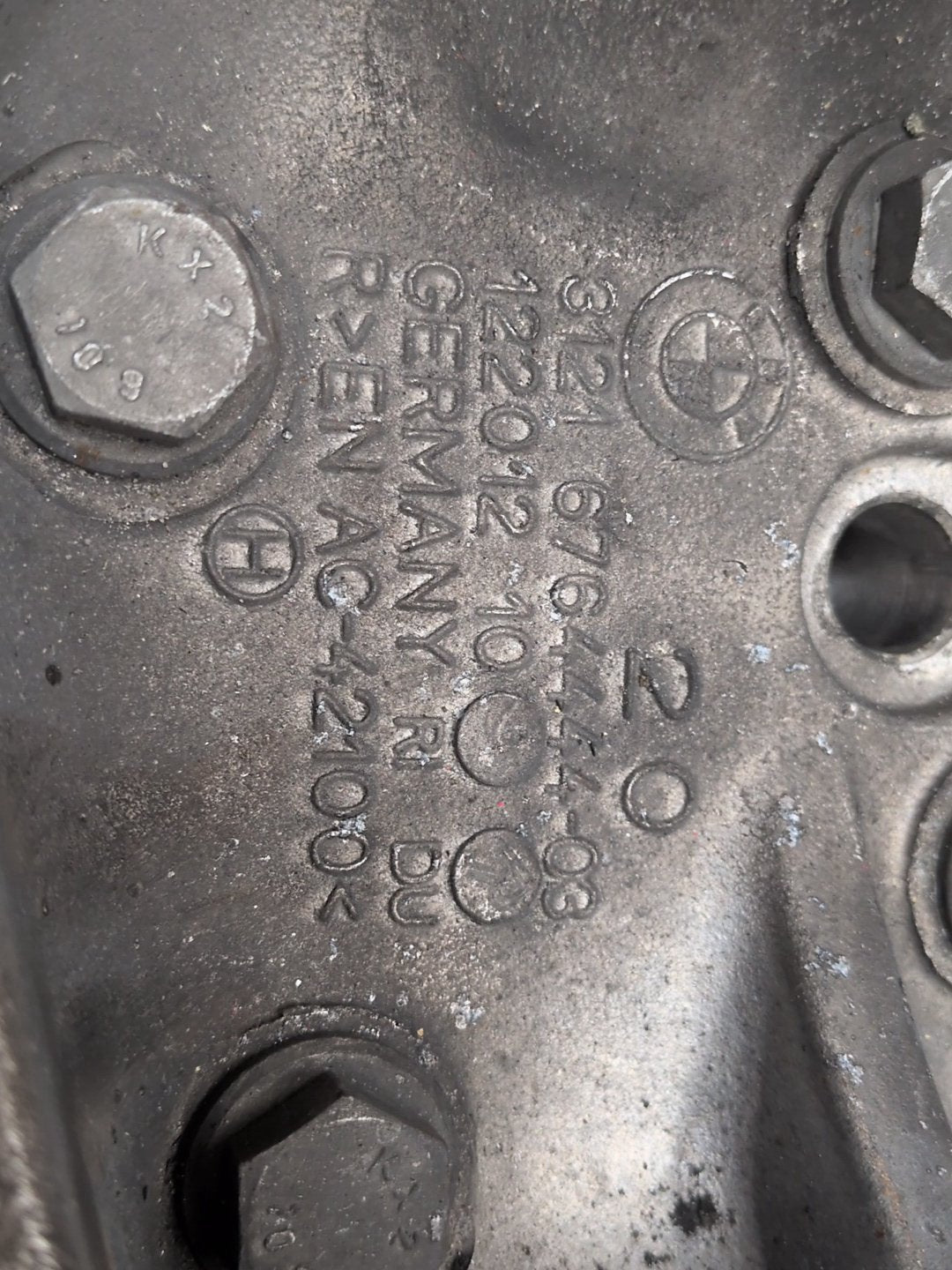 OEM BMW E88 E90 E92 328 335 RWD Front Right Passenger Spindle Knuckle Bearing