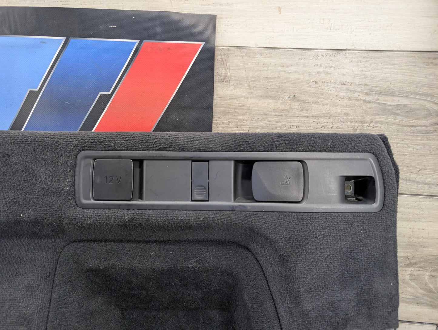2019-2023 BMW X5 G05 REAR TRUNK RIGHT SIDE QUARTER LOWER TRIM PANEL OEM 5A0B5C8