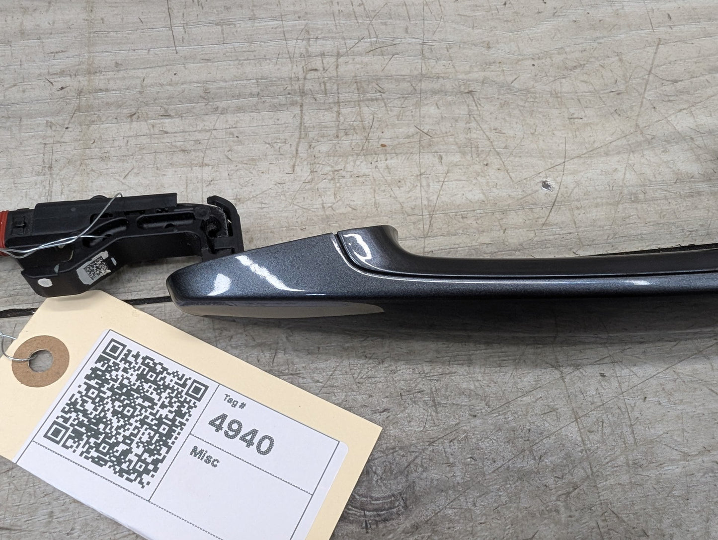 12-18 OEM BMW F30 F32 F36 F82 COMFORT ACCESS Front LEFT Driver Door Handle Gray