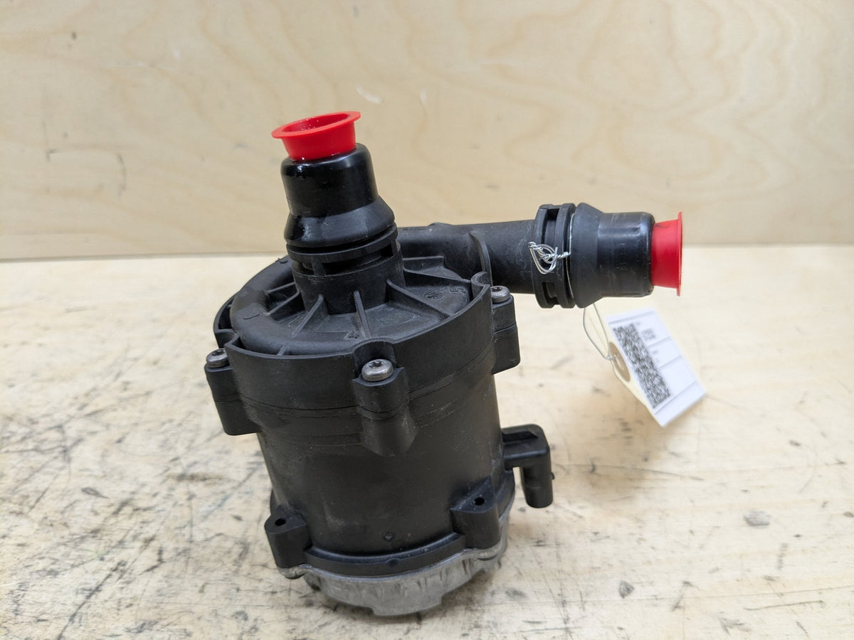 16-24 OEM BMW F90 G11 G12 G30 M5 Engine Electric Auxiliary Water Coolant Pump