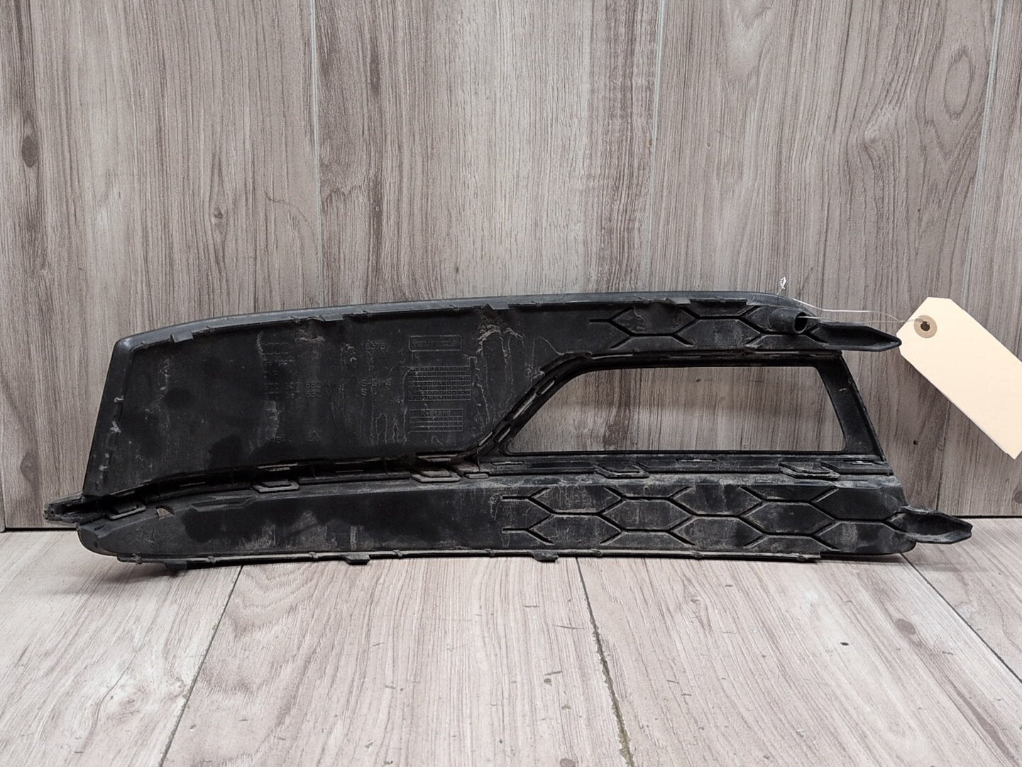 2013 - 2017 Audi S5 8T Front Right Passenger Bumper Cover Grille 8T0807682K CTUB