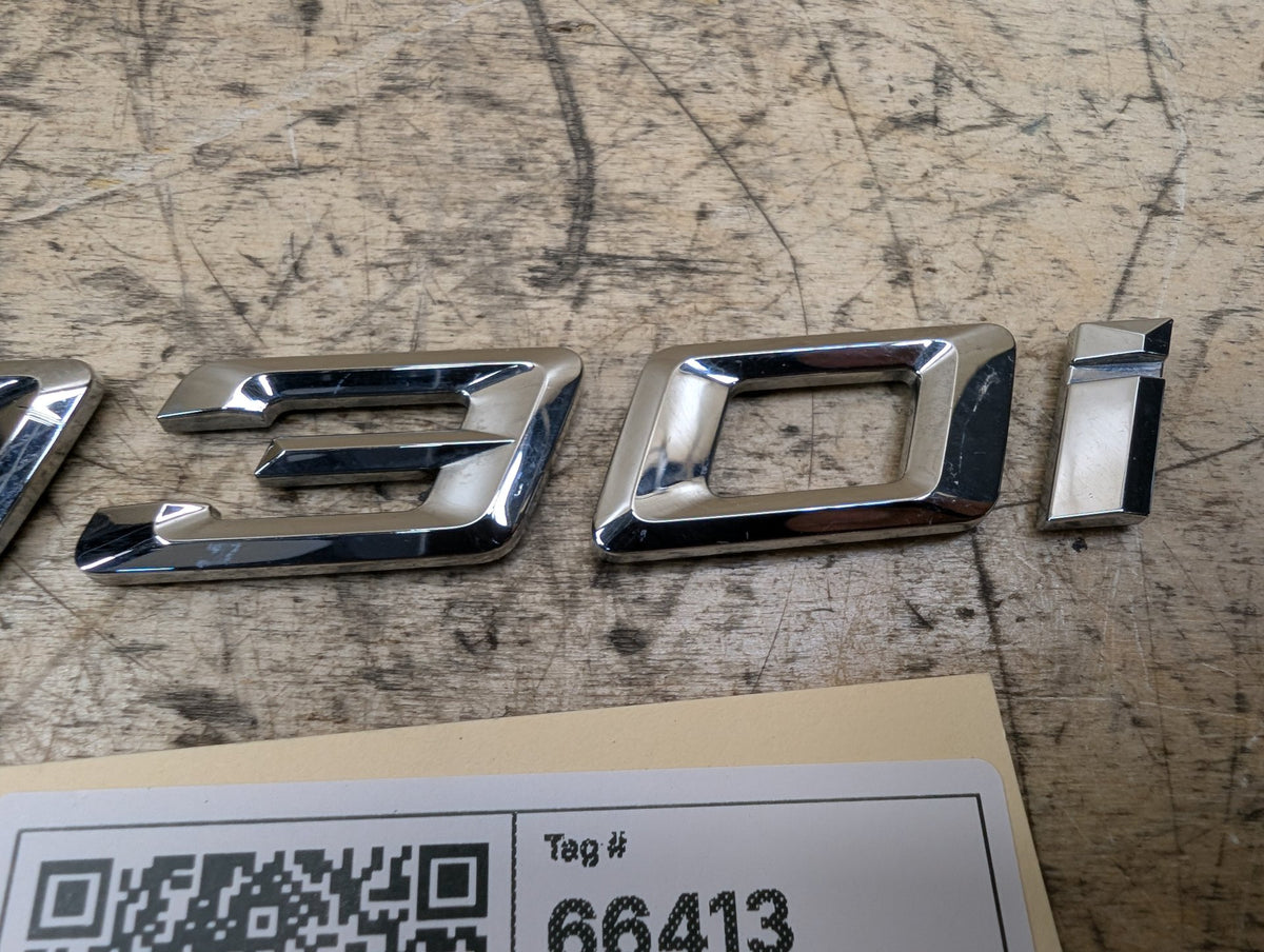 2019-2026 BMW 330i G20 Liftgate Trunk Lid Emblem 7494320 OEM