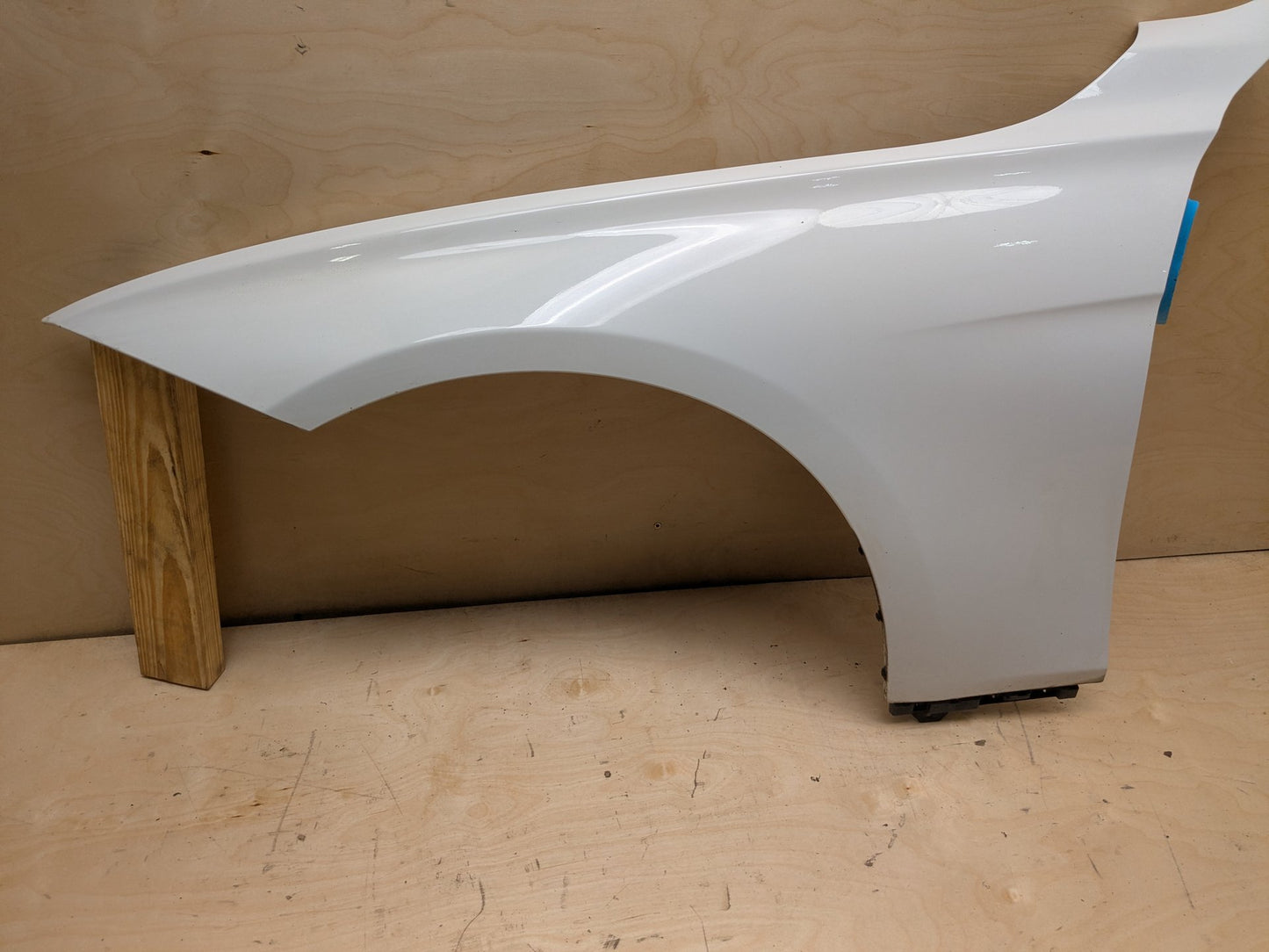 12-18 OEM BMW F30 F31 328 330 335 340 Front Left Driver Side Fender Panel White 300
