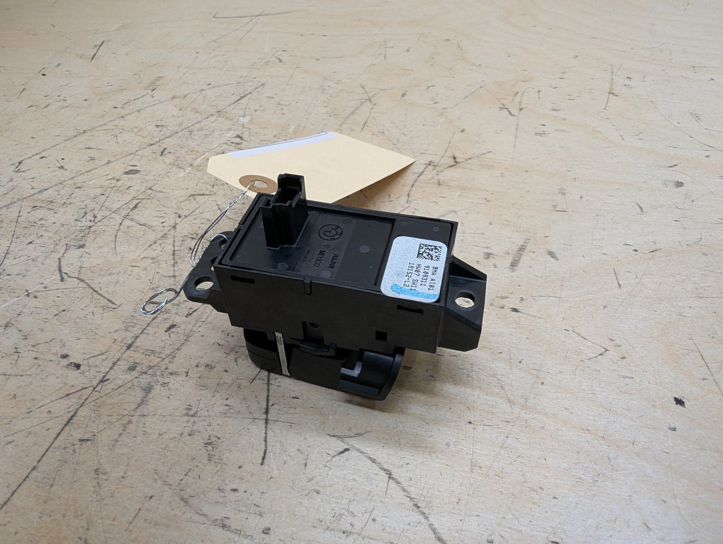 OEM BMW F90 M5 G30 G01 X3 G02 X4 F97 F98 Parking Brake Auto Hold Switch BLACK