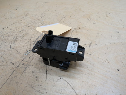 OEM BMW F90 M5 G30 G01 X3 G02 X4 F97 F98 Parking Brake Auto Hold Switch BLACK