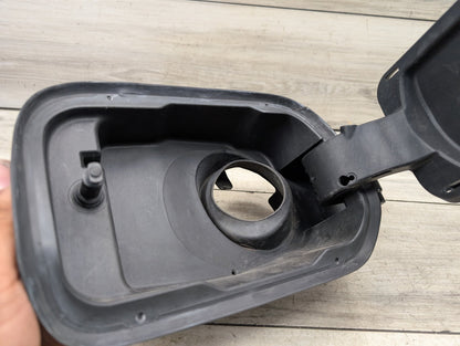 2017-2023 BMW 530i G30 Gas Cover Assembly 7387939