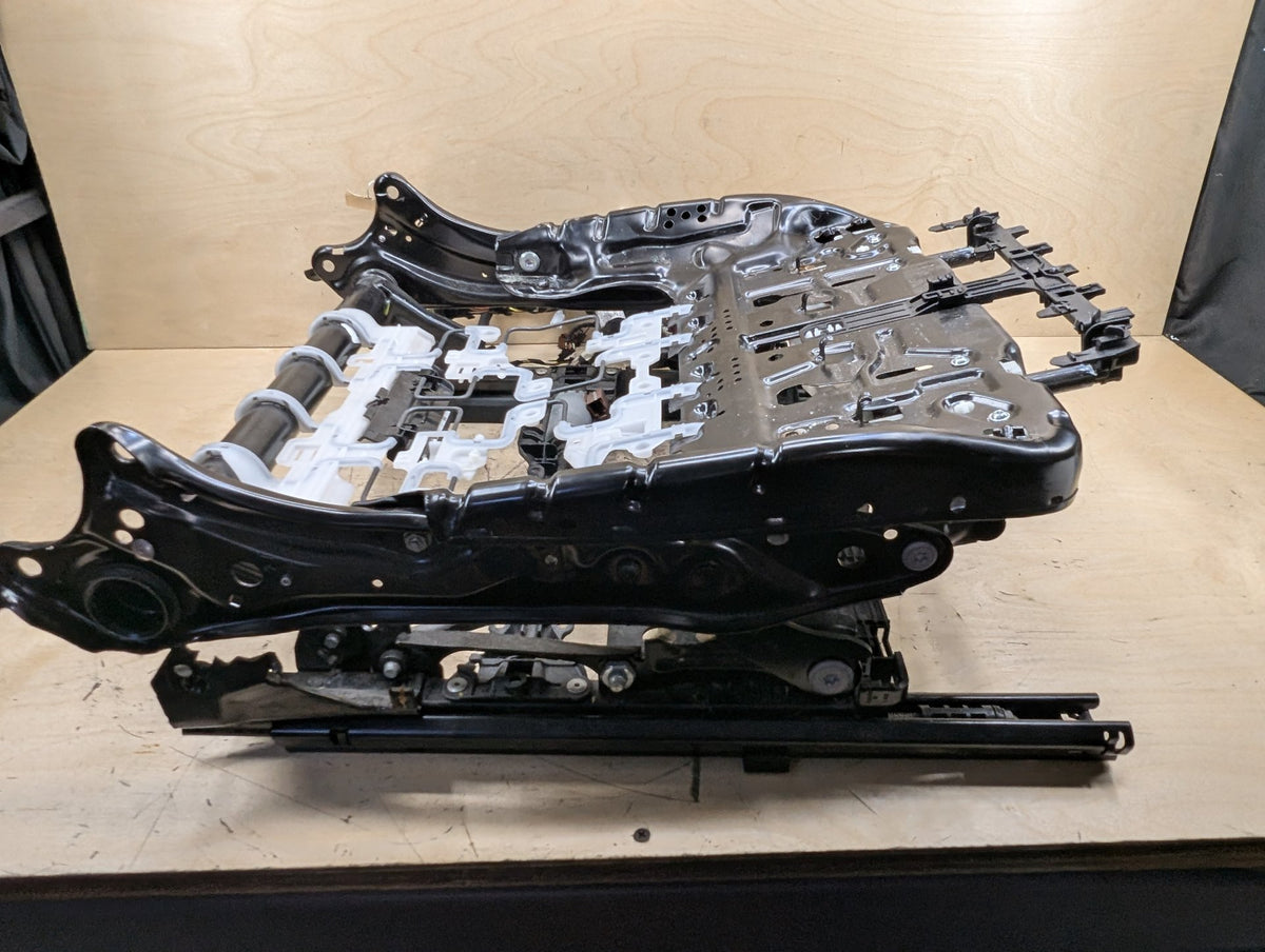 OEM BMW F95 G05 G06 G07 X5 X7 Front Left Driver Seat Lower Track Frame w/ Motors