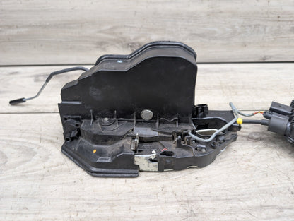 2007-2013 BMW X5 E70 Front Right Passenger Door Latch Lock Actuator w/ Soft Close 7315022