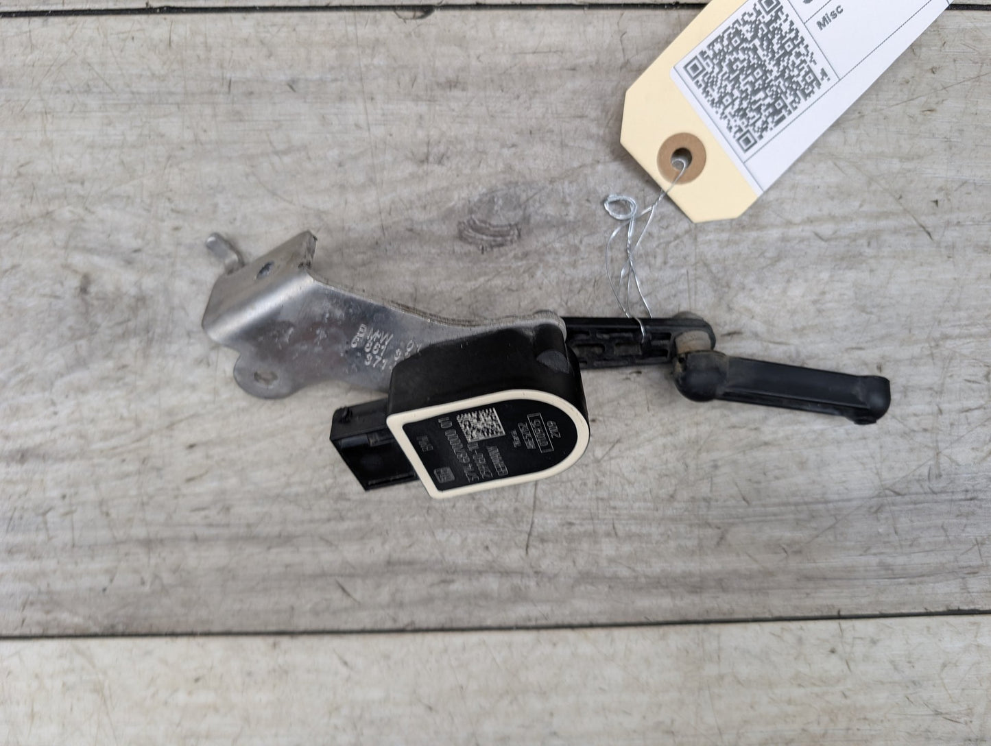 OEM BMW F30 F80 G20 G30 M3 Front Rear Left Right Suspension Height Level Sensor