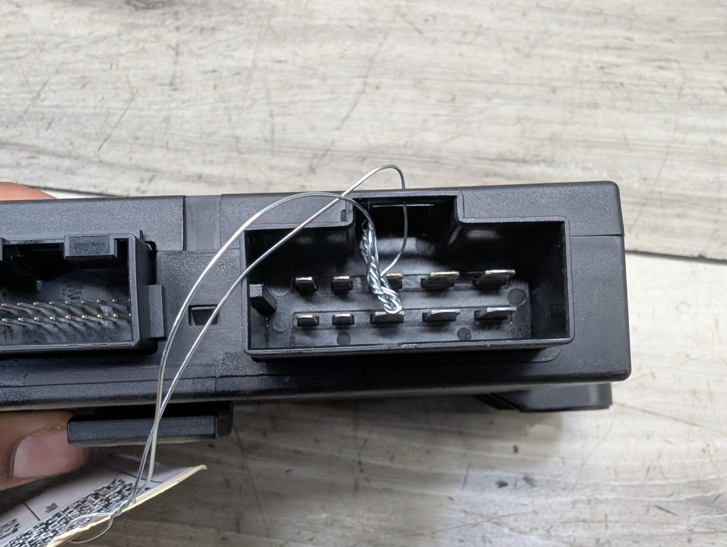 2008 - 2017 Audi S5 8T Convertible Top Control Module 8F0959255