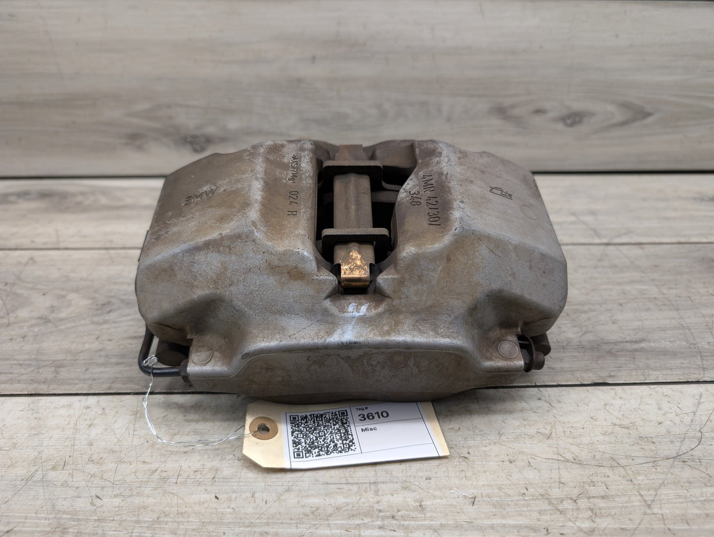 NOTE* OEM BMW G05 G06 40 G20 G22 G23 G26 G30 Front Right Passenger Brake Caliper