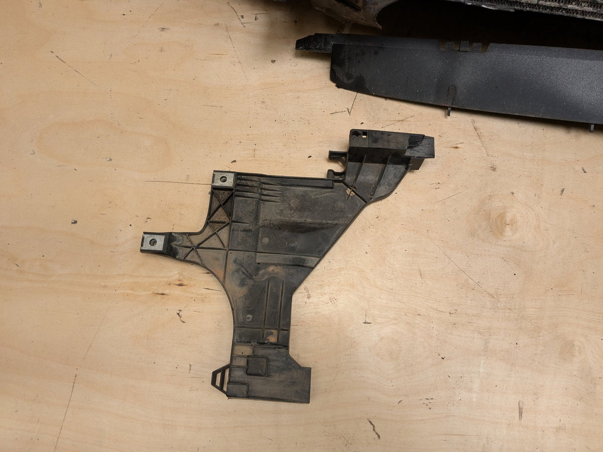 13-16 Audi RS5 Front Clip Frame Radiator Support & Cooling Fan Assembly