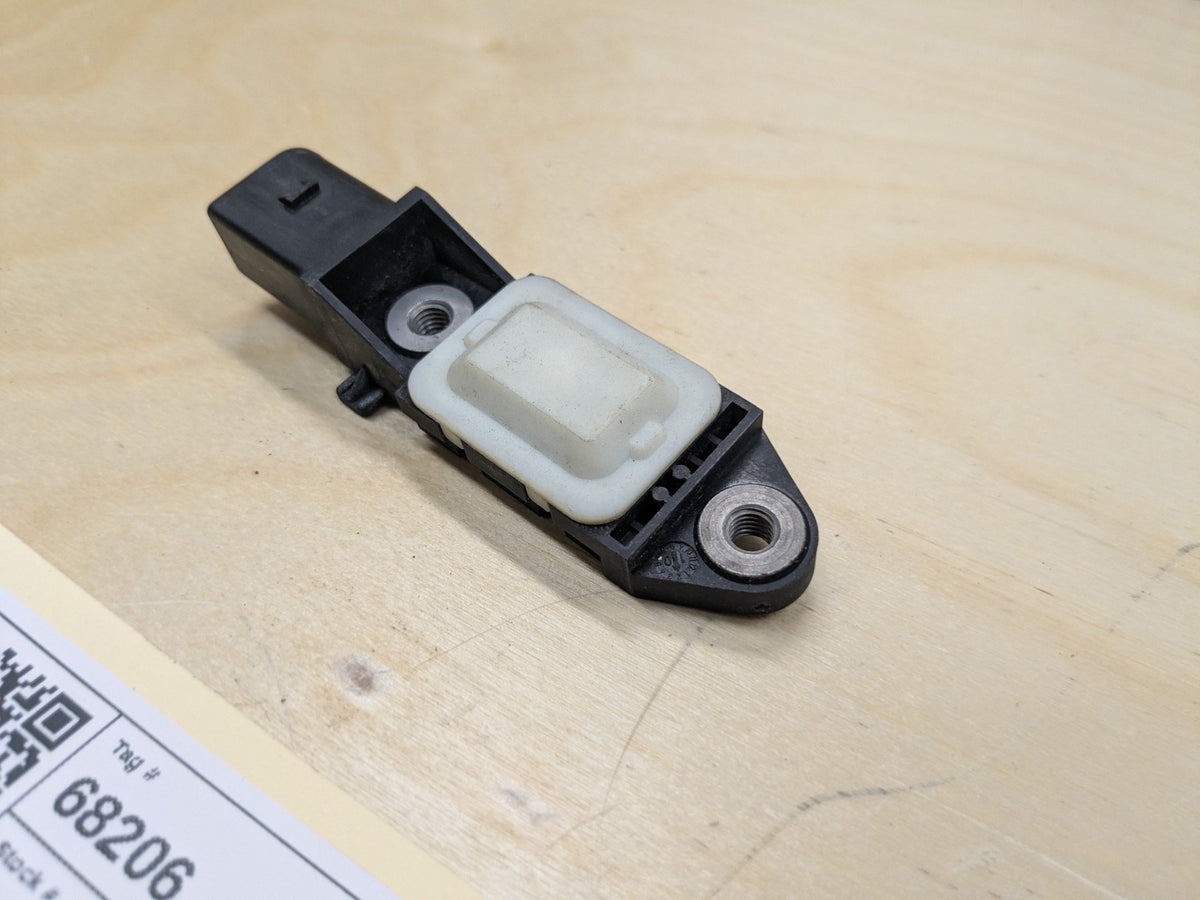 2009-2011 Mercedes-Benz SLK-Class R171 Yaw Rate Sensor Module A0038212851 OEM