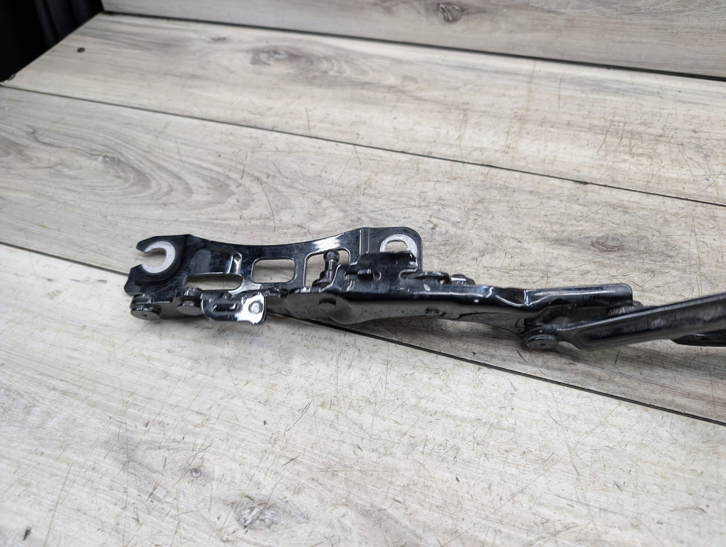 19-24 OEM BMW G20 Front Left Right Bonnet Hood Hinges Black Pair SET