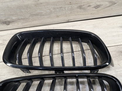 2012-2018 BMW 340i F30 Front Left Right Upper Bumper Cover Kidney Grilles SET 7405835