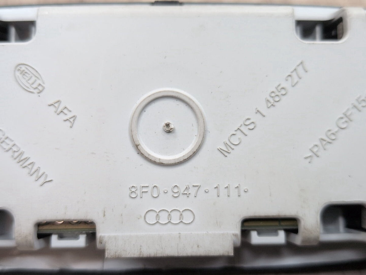 2008-2017 Audi S5 8T Rear Overhead Dome Light Switch 8F0947111
