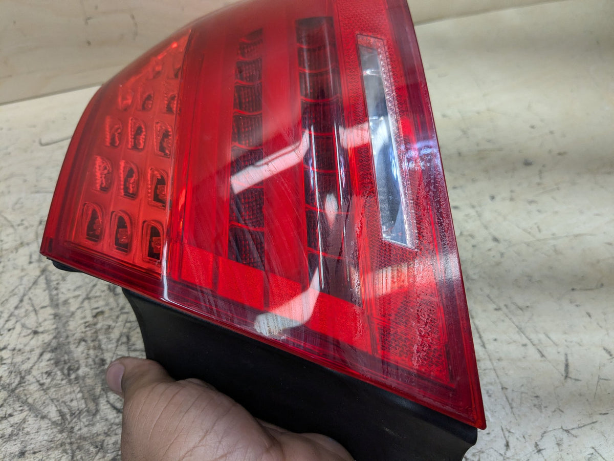 11-13 OEM BMW E92 328 335 M3 Coupe LCI Rear Right Passenger Outer Tail Light