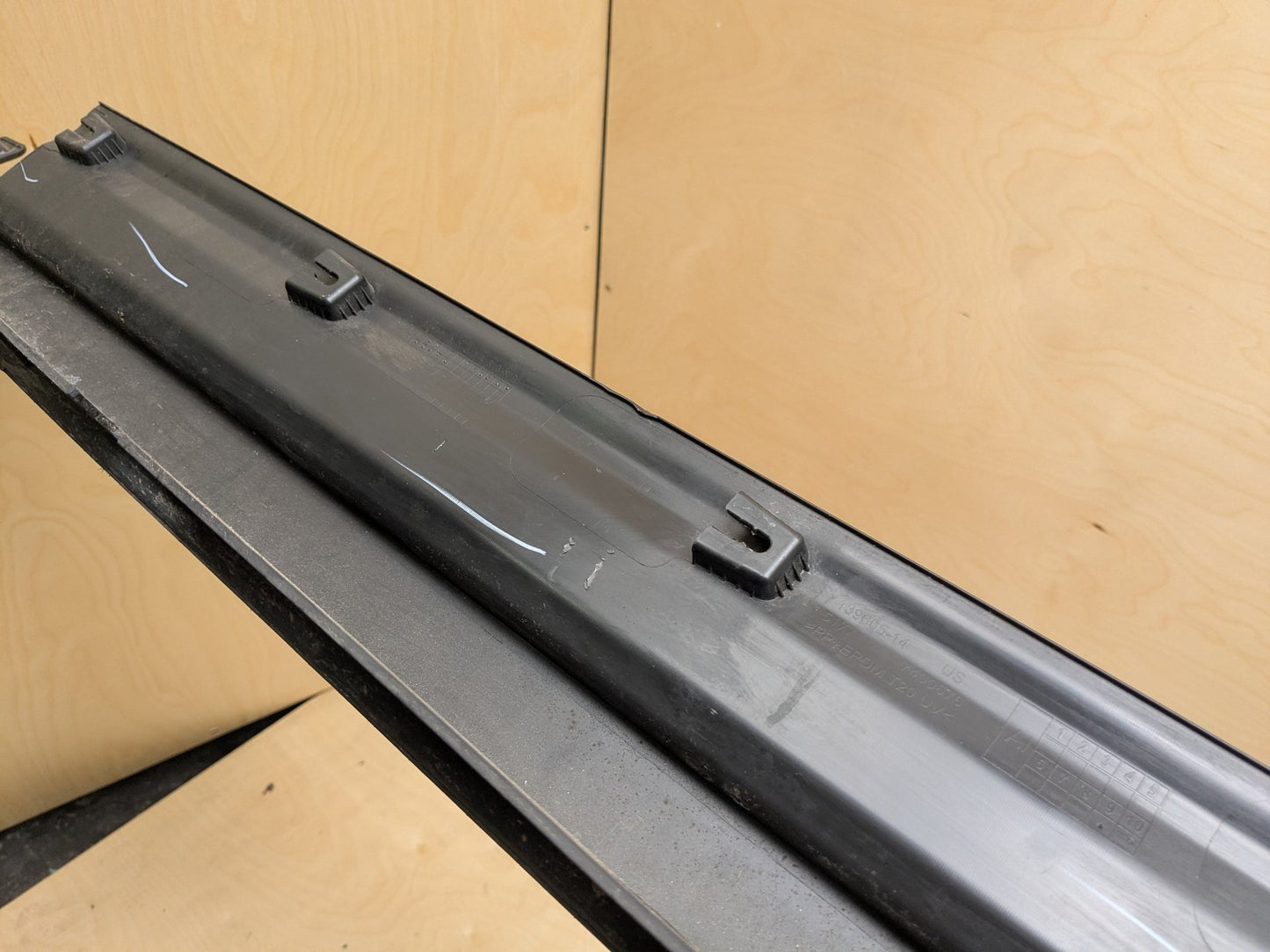 2018-2024 BMW X3 G01 Right Passenger Side Skirt Rocker Panel 7400676