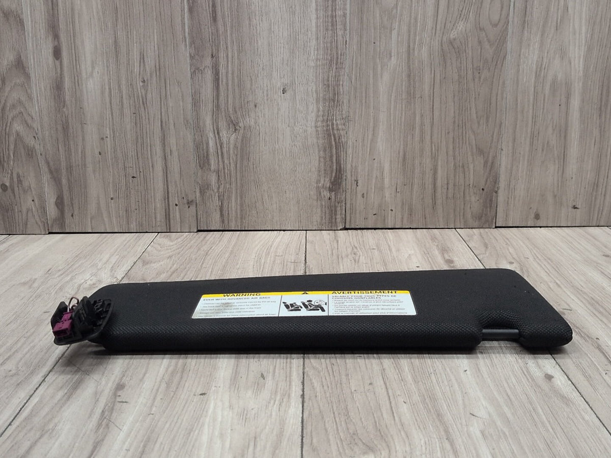 17-20 OEM BMW F90 G30 530 540 M550 M5 Interior Right Passenger Sun Visor Black
