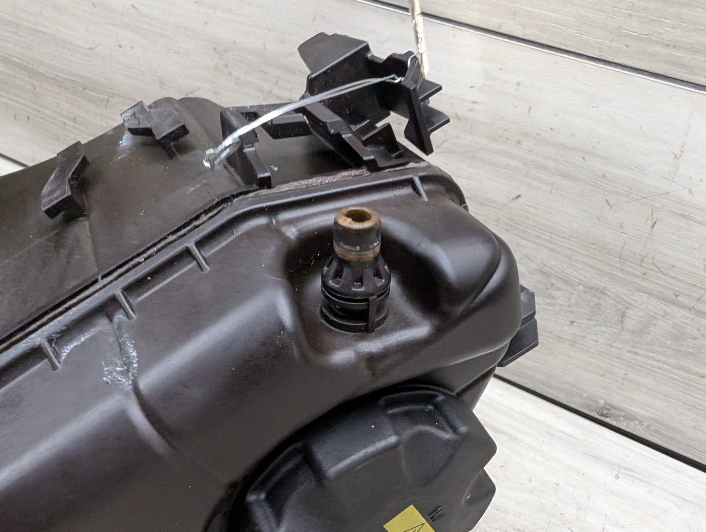 2017-2023 BMW 530i G30 Coolant Expansion Tank Reservoir 8742975