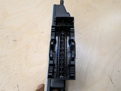 2011-2016 BMW X3 F25- PN: 9319493