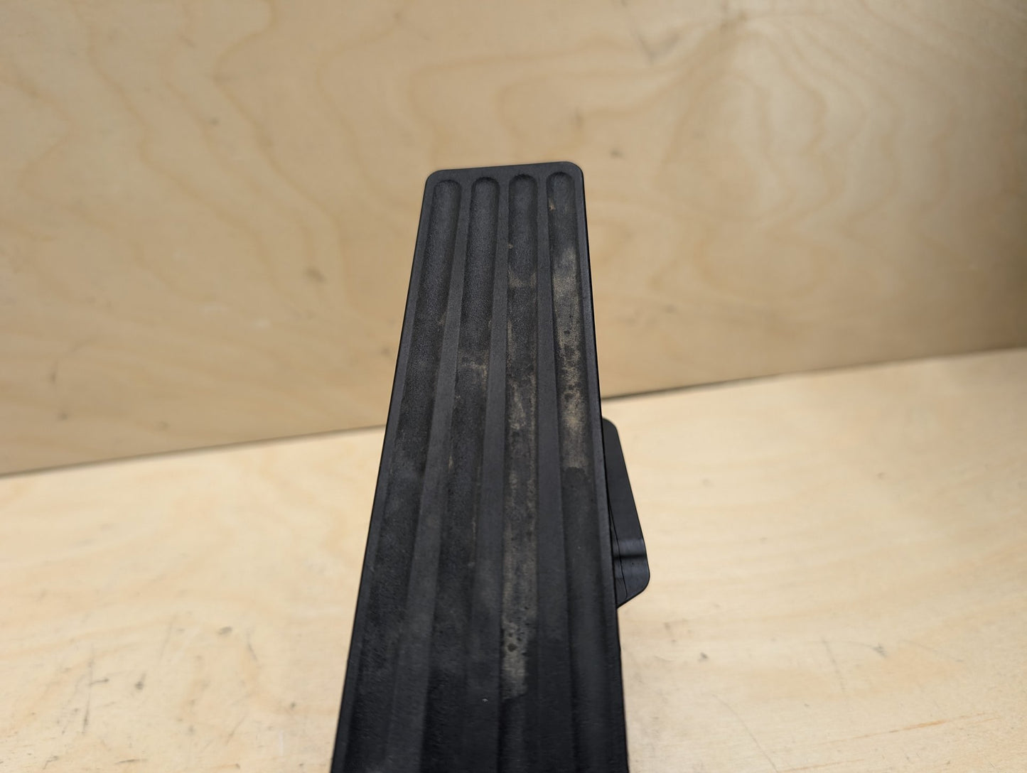 OEM BMW F15 F22 F25 F30 F36 F80 G01 G05 G20 X3 X5 Accelerator Throttle Gas Pedal