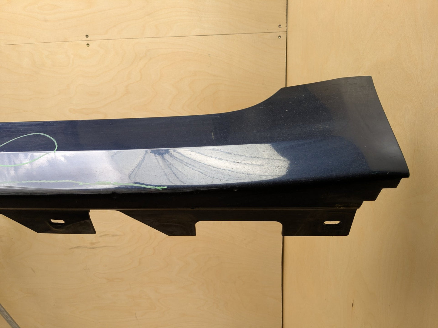 2018 BMW 530i G30- Left Driver Side Skirt Rocker Panel Gray A89 7387337