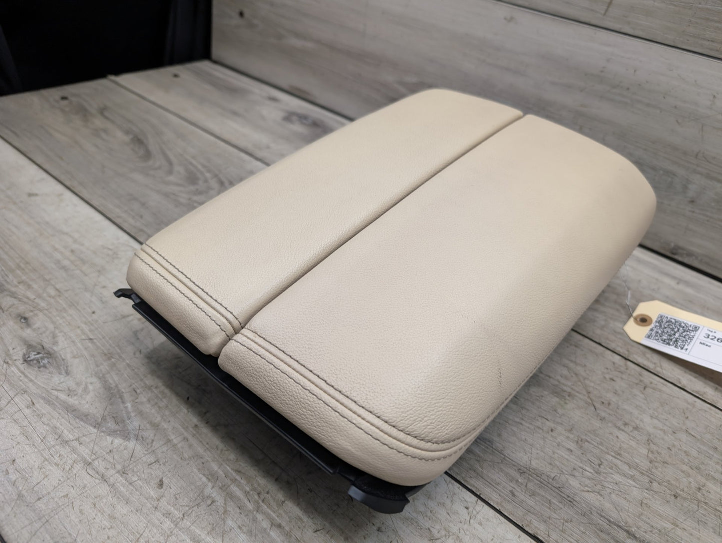 2019-2026 BMW X5 G05 Center Console Armrest Arm Rest Beige 9399778