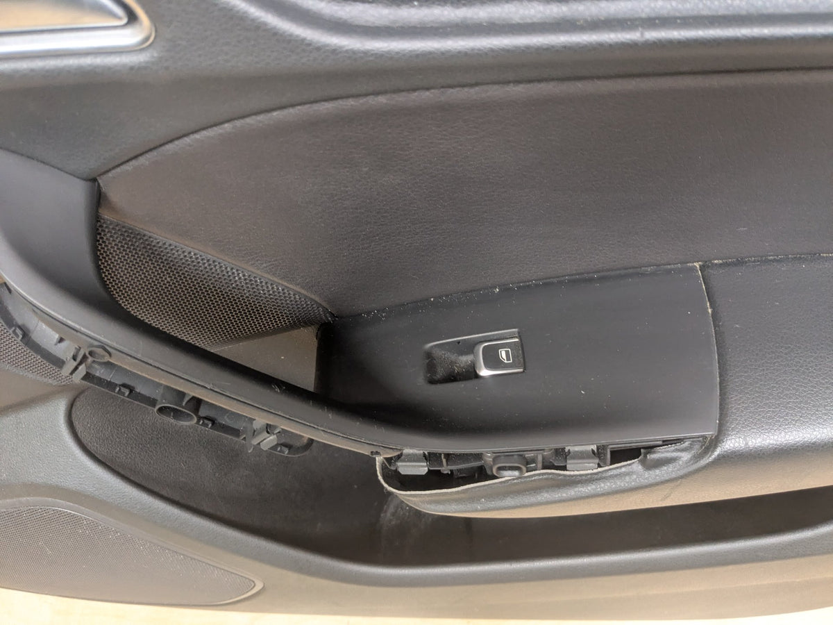 15-18 Audi Q3 8U Front Right Passenger Interior Door Panel Trim 8U0867104B OEM