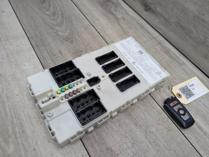 12-18 OEM BMW F22 F30 F32 F23 240 M3 M4 FEM Front Electronic Control Module+Key