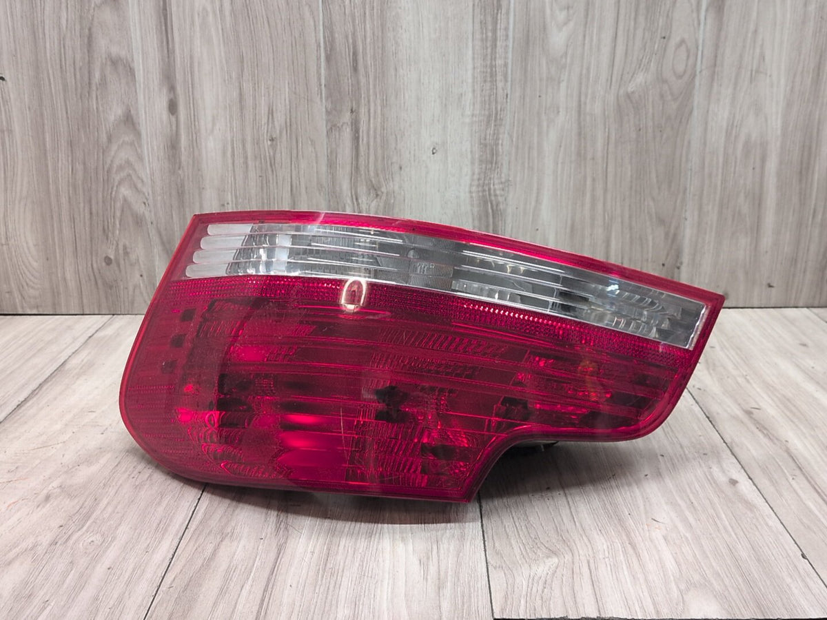 08-11 OEM BMW E82 E88 128 135 Rear Right Passenger Outer Tail Light Stop Light