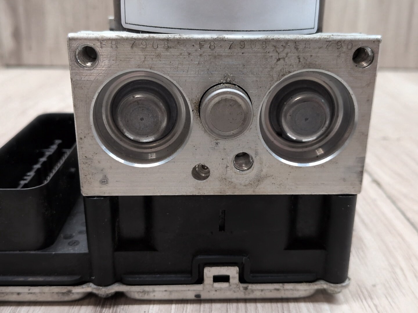 2011 - 2017 BMW X3 F25 ABS Pump Module 6859757 N20B20O0