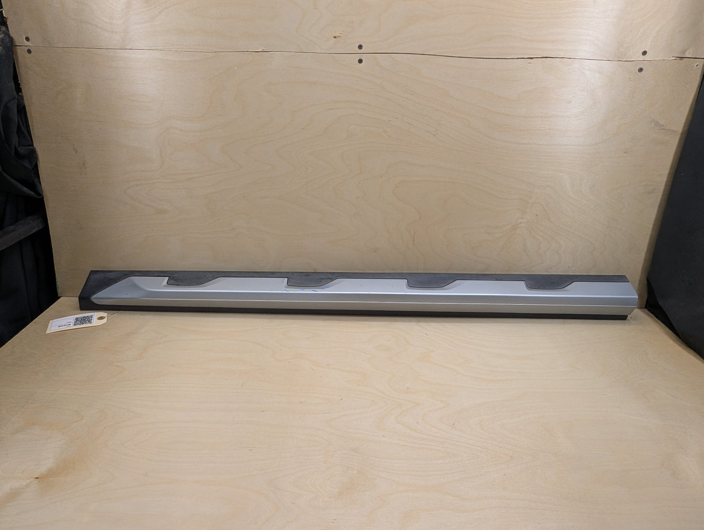 18-24 OEM BMW G01 G02 X3 X4 Front Right Passenger Lower Door Trim Molding