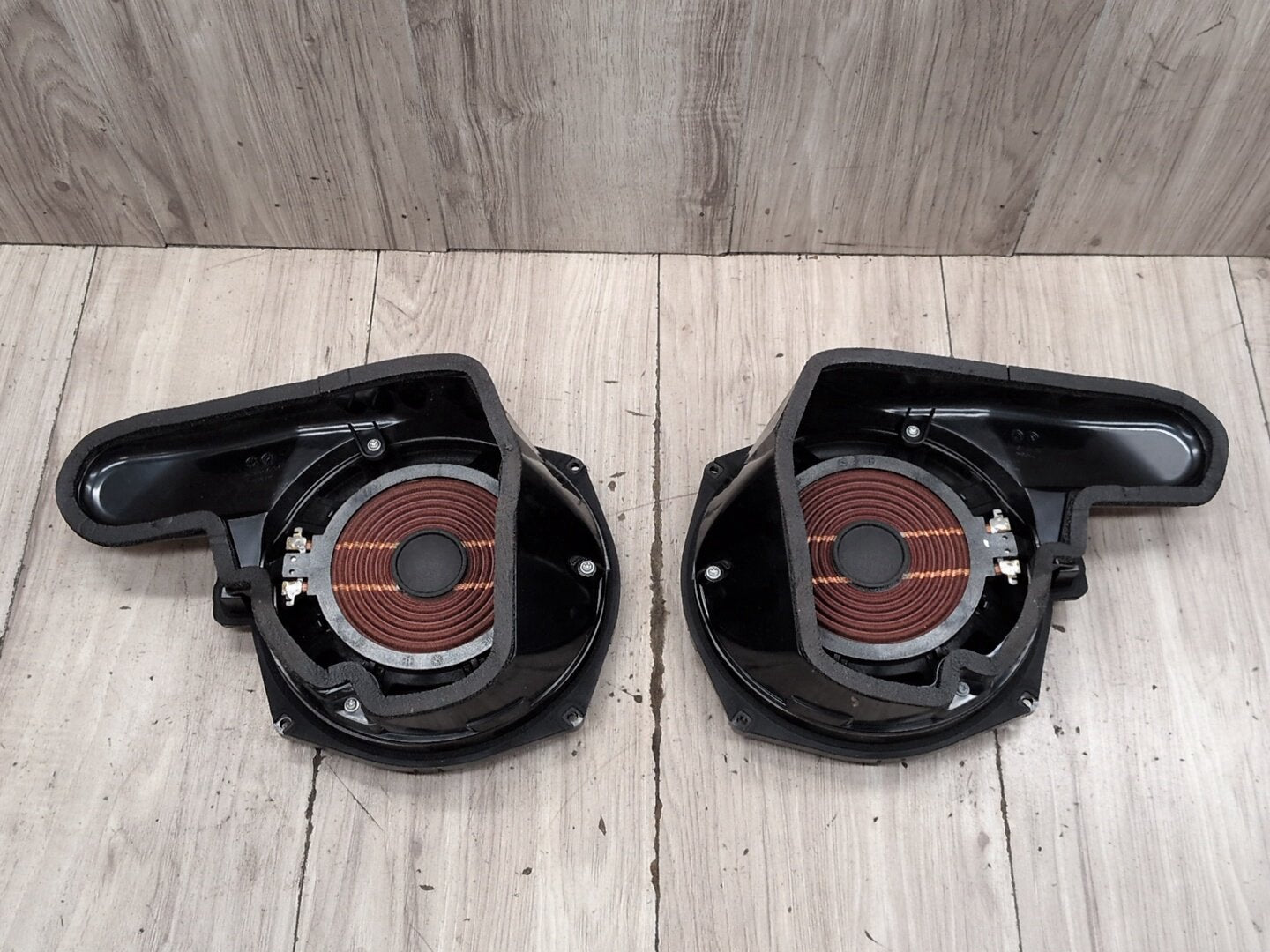 2004-2010 BMW M6 E64 Left Right Seat Speaker Subwoofer SET 6943082 OEM
