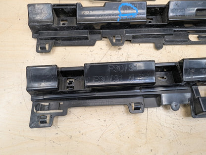 2012-2018 BMW 320i F30 Left Driver Side Skirt Rocker Panel Brackets SET 7256919