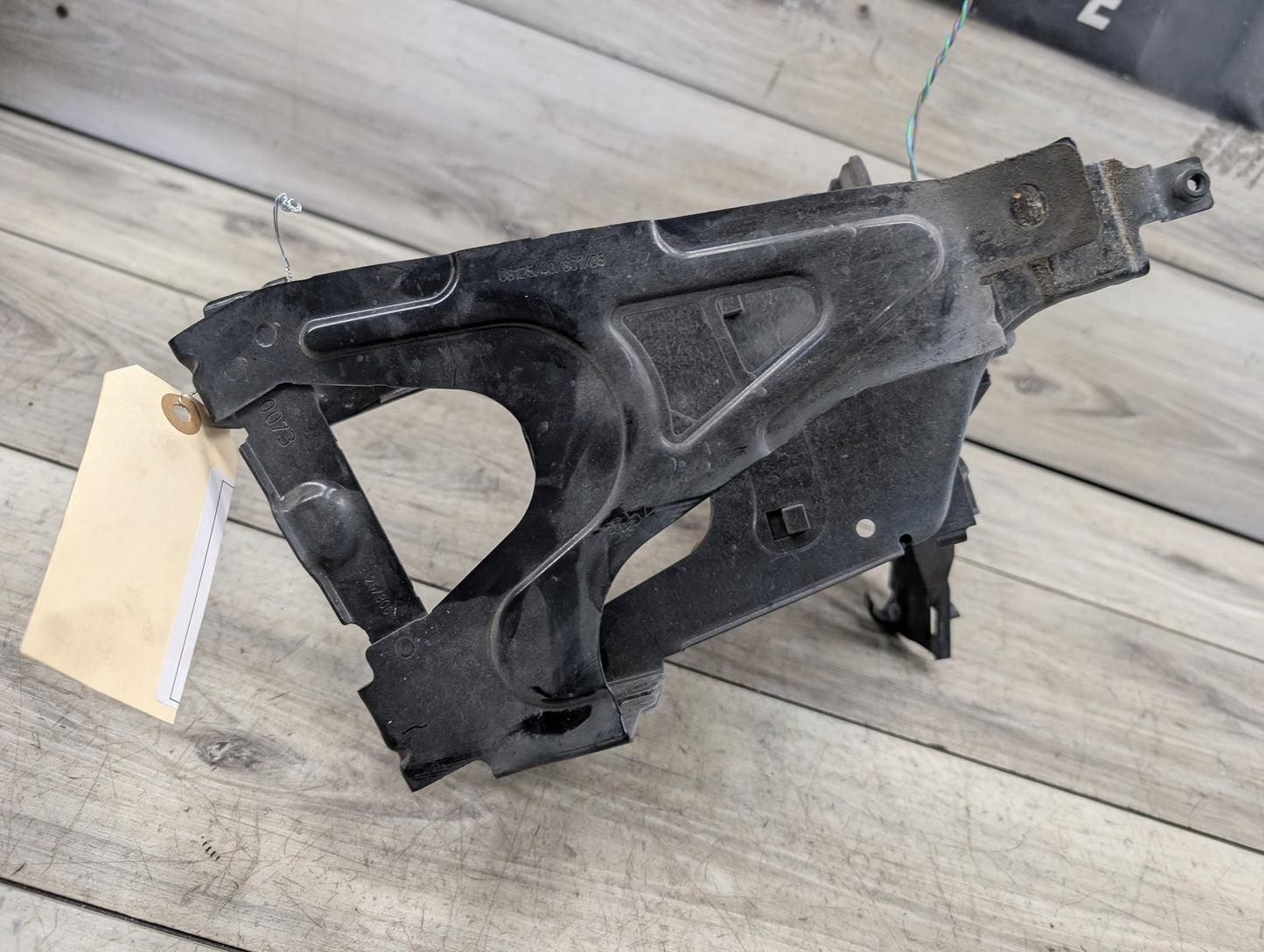 OEM BMW F01 F02 740 750 760 Front Right Passenger Headlight Support Bracket