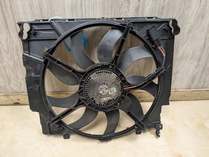 2008-2010 BMW 535i E60 Radiator Fan Shroud Housing w/ Motor 7603658 850w