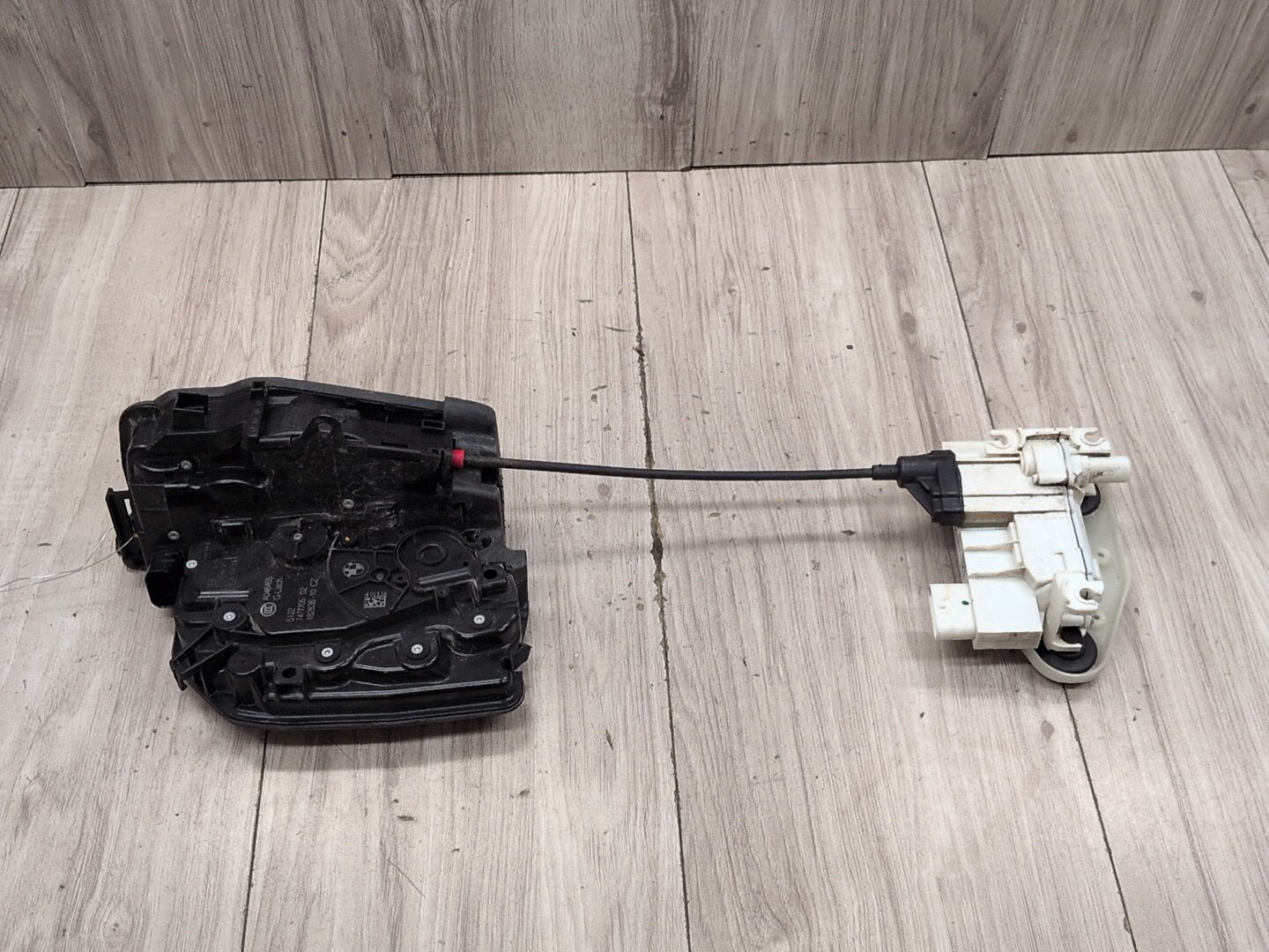 2019 - 2026 BMW X5 G05 Front Left Driver Door Latch Lock Actuator 7477705 N63B44M3
